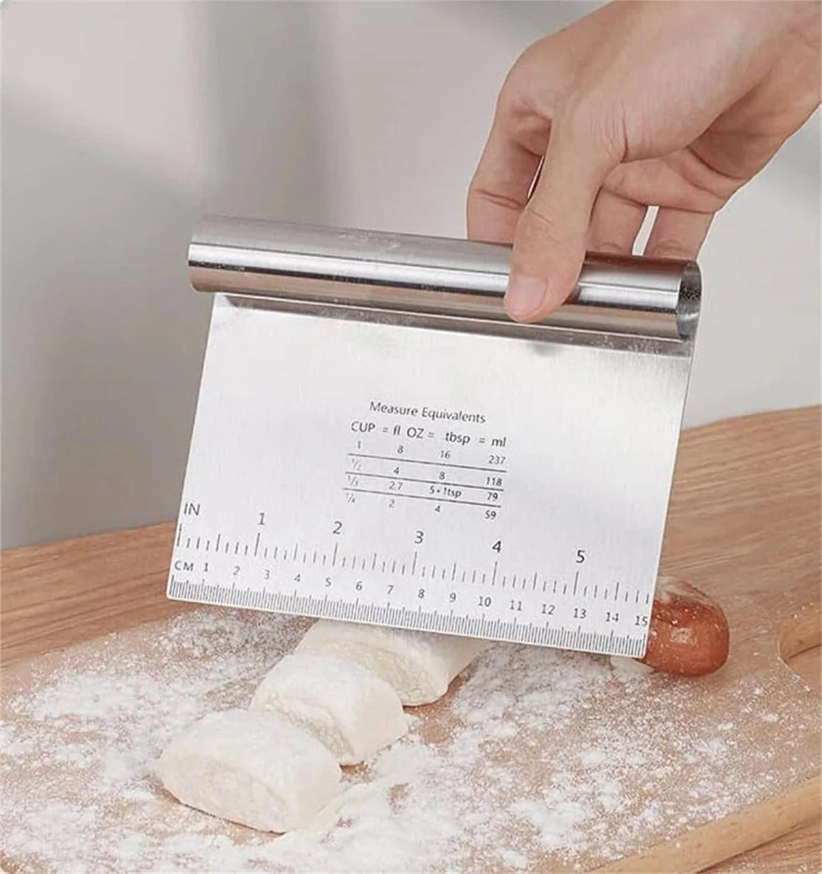 Stainless Steel Dough Scraper, Pastry Cutter and Chopper with Measuring Scale, 15–25 cm Options for Bread, Pizza and Cake - product view 6