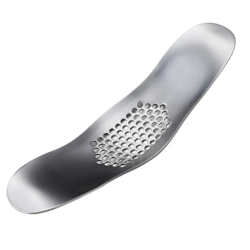 Stainless Steel Rocker Garlic Press, Manual Garlic Crusher and Mincer, 18.5 cm Kitchen Tool for Cooking and BBQ - product view 4