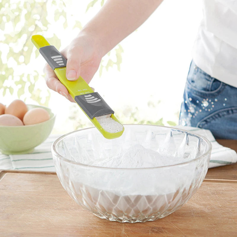 adjustable measuring spoon - product view 3