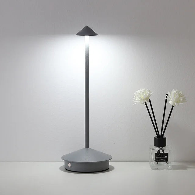 rechargeable table lamp - product view 4