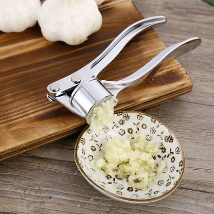 Stainless Steel Garlic Press with Aluminium Alloy Blade, Manual Crusher and Mincer, 15.5cm Kitchen Tool for Fresh Garlic - product view 5