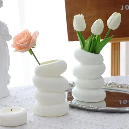 Modern Resin Bud Vase, White Spiral Flower Arrangement Ornament, Medium Size for Kitchen, Living Room and Bedroom - product view 2