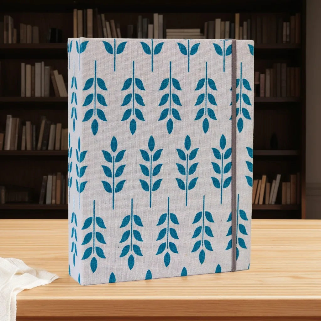 Loose-Leaf Photo Album, Cloth-Cover Memory Book for General Photo Storage, Botanical and Heart Print Options - product view 2