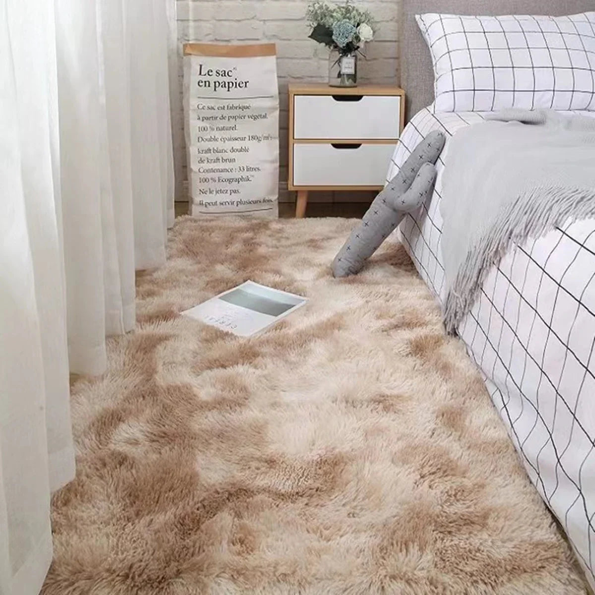 Modern Solid Area Rug, 100% Polyester Machine-Made Carpet with PVC Backing for Bedroom and Decorative Home Use - product view 3