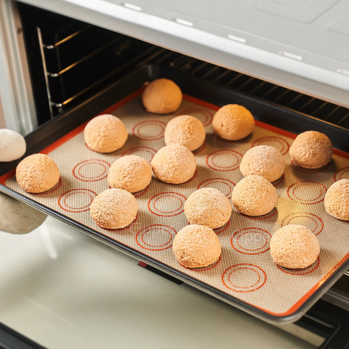 Reusable Silicone Baking Mat Set, 2 Pieces, 42 × 29.5 cm, Nonstick Oven Liners for Cookies and Bread - product view 6