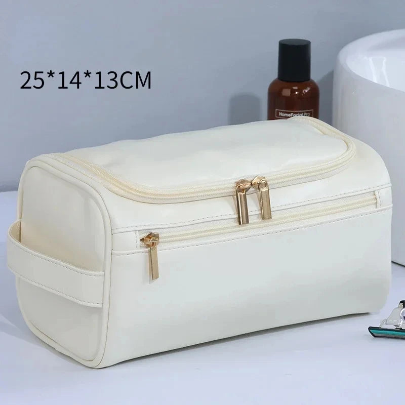 hanging toiletry bag - product view 5