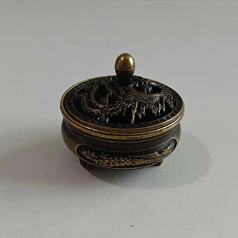 Mini Metal Incense Holder, Three-Legged Antique-Style Aromatherapy Burner for Indoor Incense, Tea Ceremony Décor or Gifting - product view 3