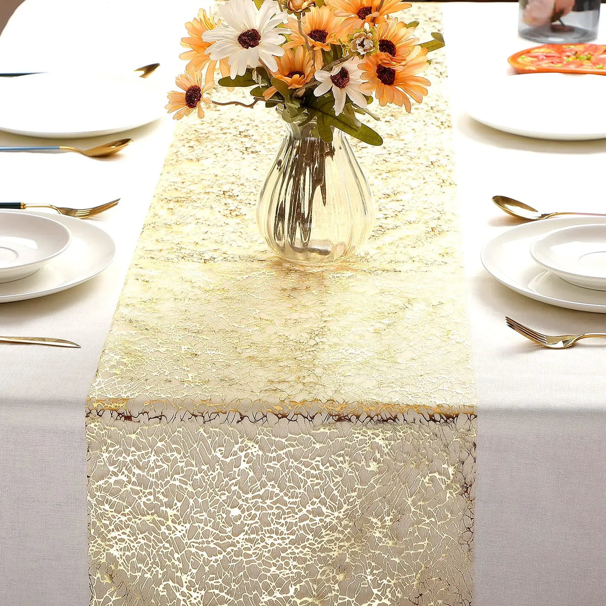 holiday table runner - product view 5