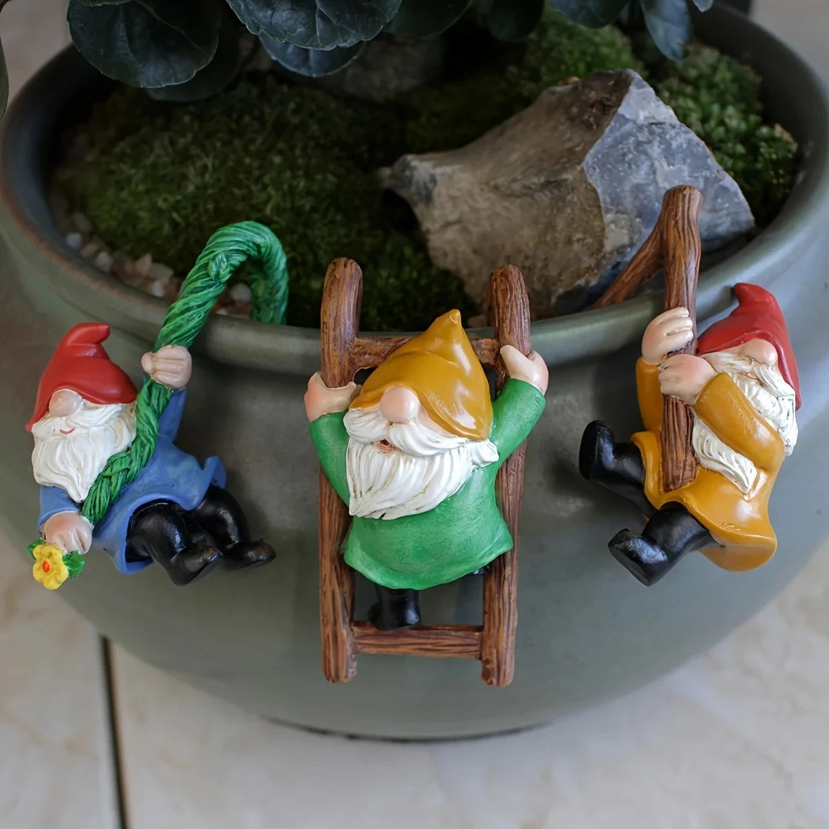 garden statue - product view 5