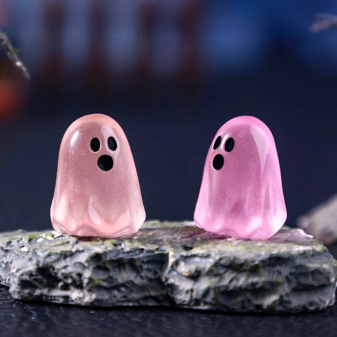 Luminous Resin Ghost Figurines, Mini Glowing Night Decorations, Mixed Sets of 10, 20 or 50 Pieces - product view 4