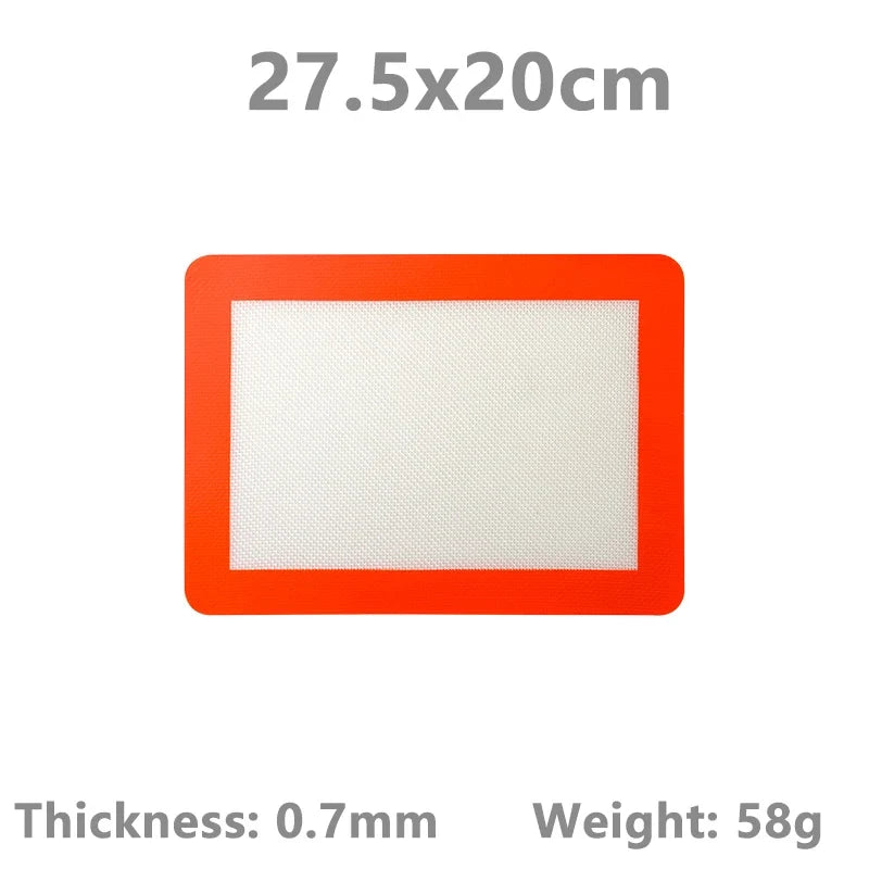 Reusable Silicone Baking Mat, Non-Stick Heat-Resistant Oven Liner in 27.5x20cm, Round 22.8cm or 42x29.5cm - product view 1