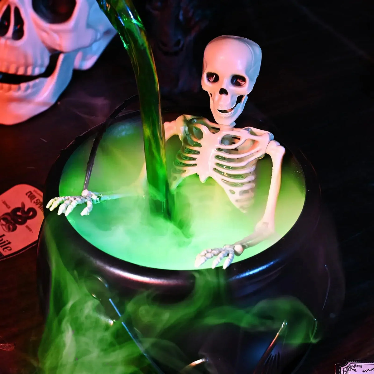 Halloween Witch Cauldron Decoration, USB-Powered LED Fog Mist Maker with Floating Potion Effect and 20cm or 26cm Sizes - product view 6