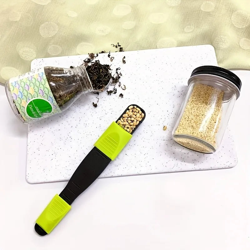 Adjustable Measuring Spoon, Double-Ended Baking Scoop with Scale, Plastic Kitchen Tool for Flour, Sugar and Cocoa - product view 2