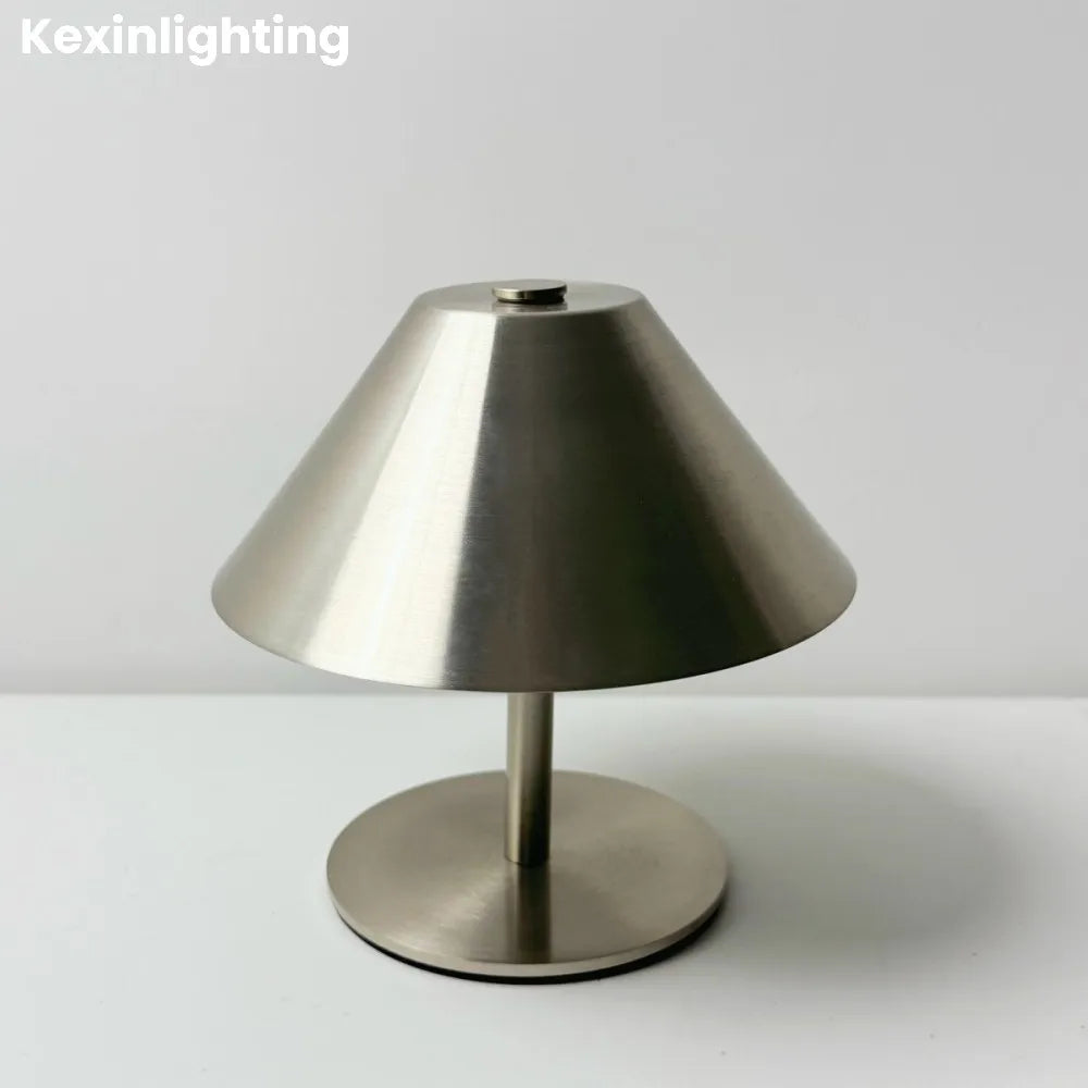 rechargeable table lamp - product view 1