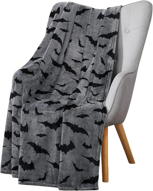 Travel Blanket, Soft 100% Polyester Flannel, Anti-Pilling Portable Cartoon Print Throw in 3 Sizes for Camping, Airplane and Home - product view 1