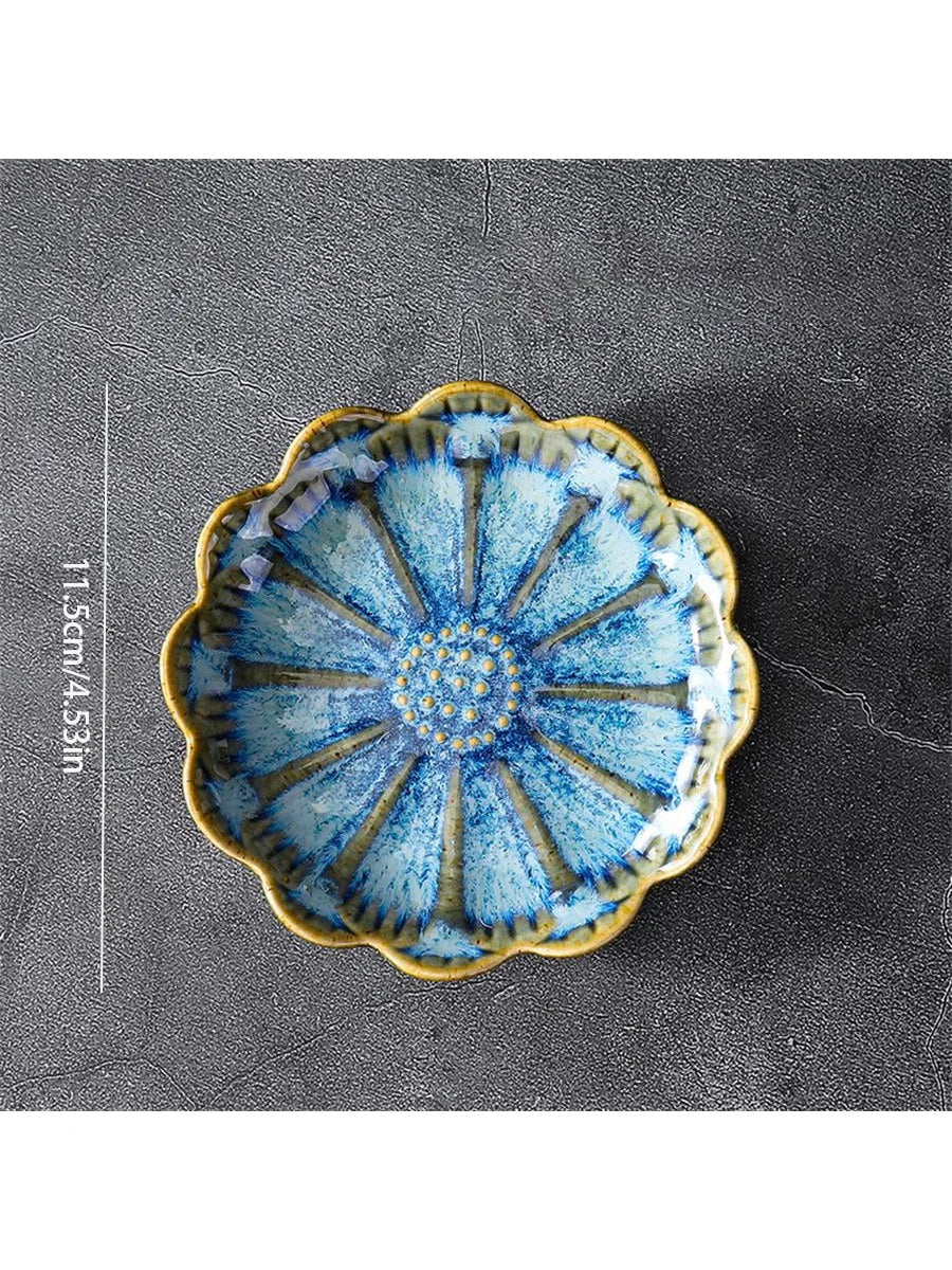 Ceramic Petal-Shaped Jewelry Tray, Stackable Japan-Style Trinket Dish for Rings, Accessories and Tabletop Décor - product view 3