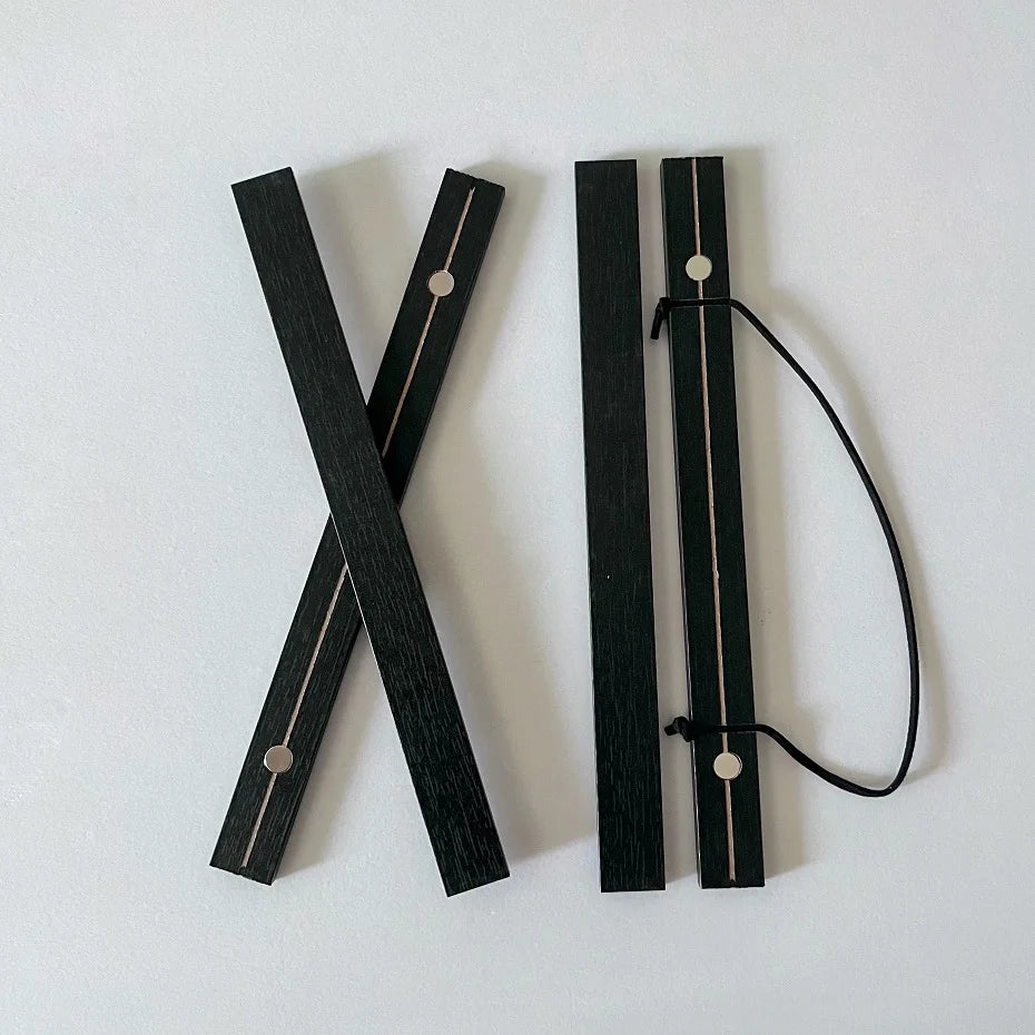 magnetic poster frame - product view 3