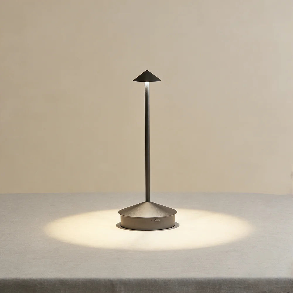 rechargeable table lamp - product view 1