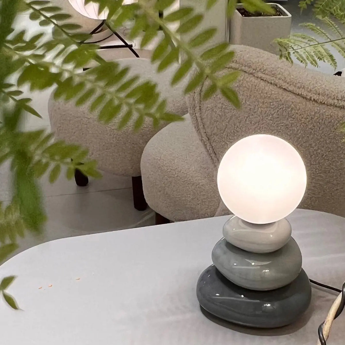 Ceramic LED Table Lamp, Modern Bedside Mood Light, DC Powered, 90-260V, Included Bulb, L Size for Bedroom or Desk - product view 4