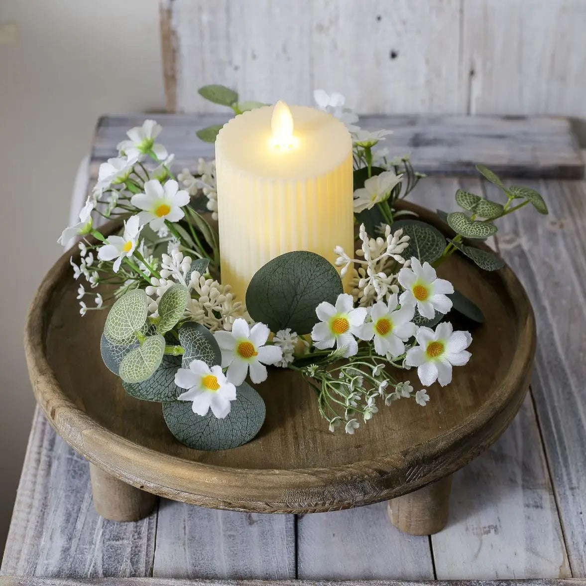 Artificial Daisy Eucalyptus Candle Ring, 25cm Plastic Mini Wreath, Yellow or White Spring Floral Garland for Home Décor - product view 5