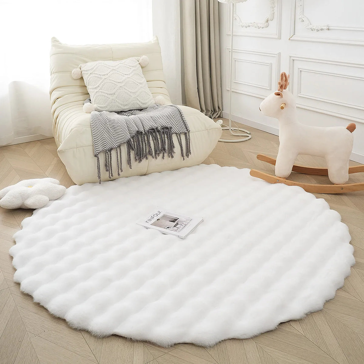 Round Plush Kids Rug, Soft 100% Polyester Faux Rabbit Fur Mat with Suede Backing in 60–180cm Sizes - product view 3