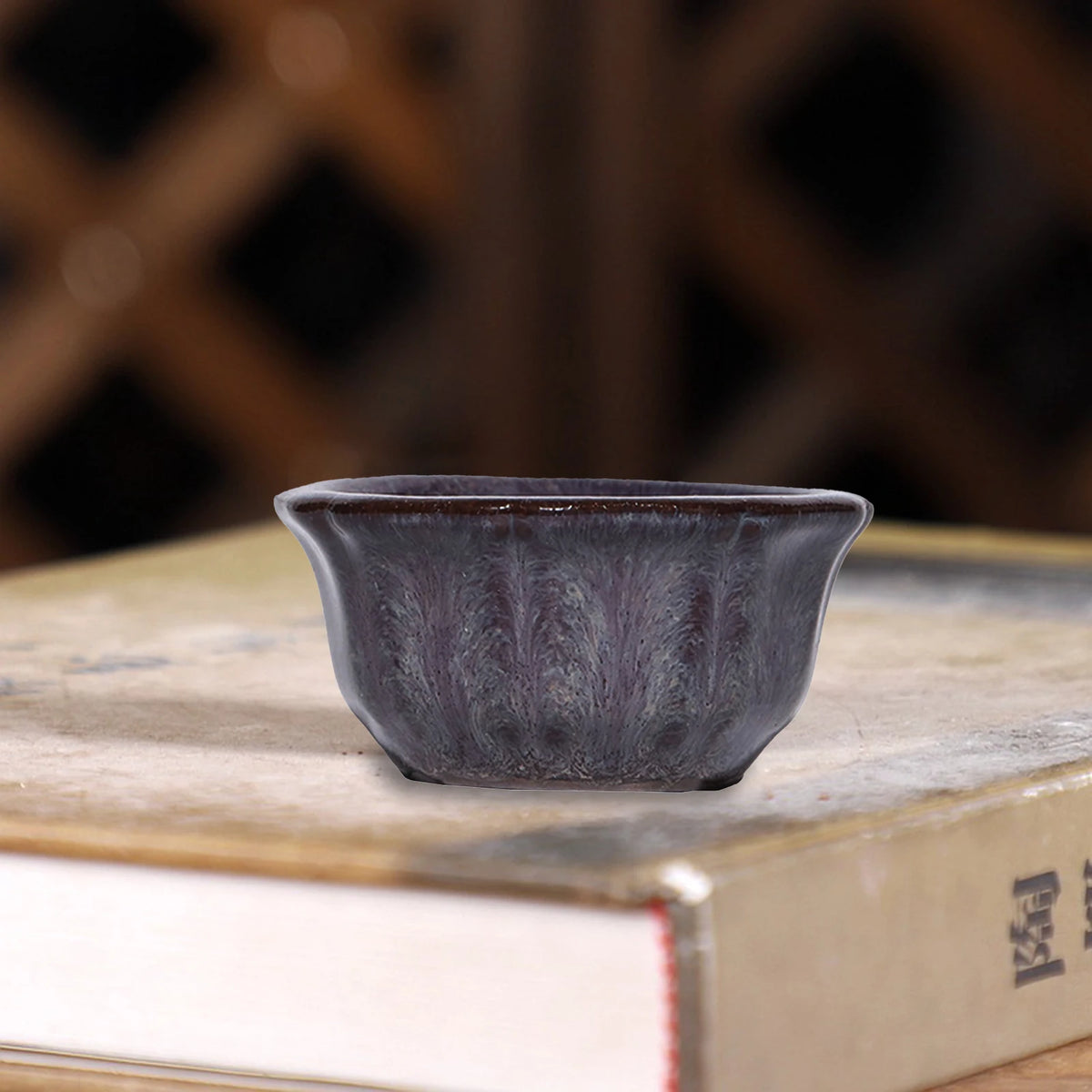ceramic planter - product view 4