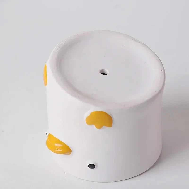 ceramic planter - product view 6