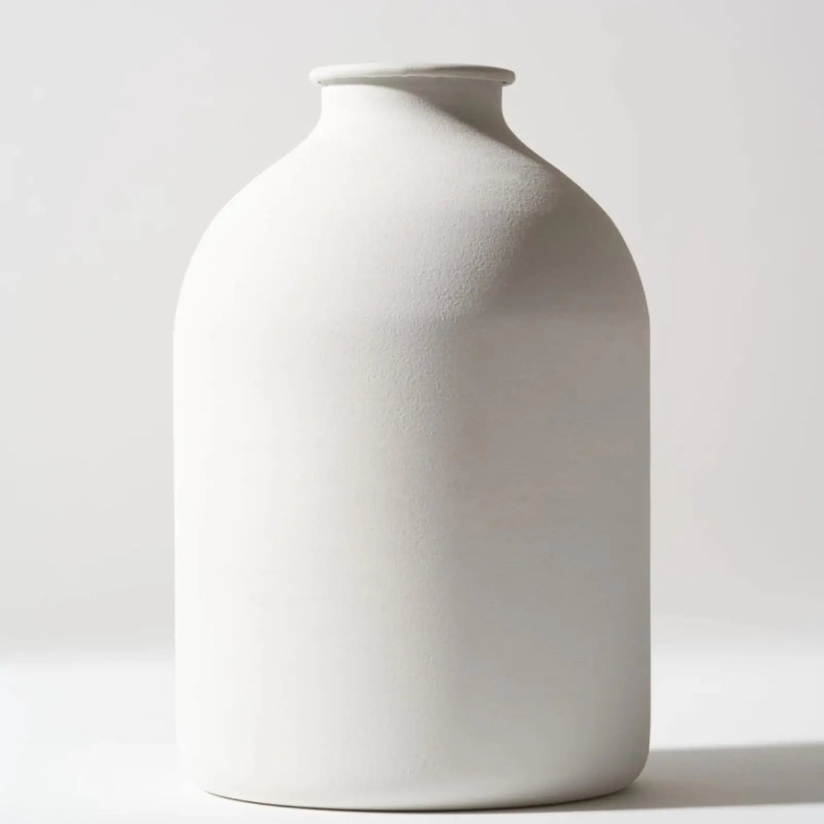 bud vase - product view 1