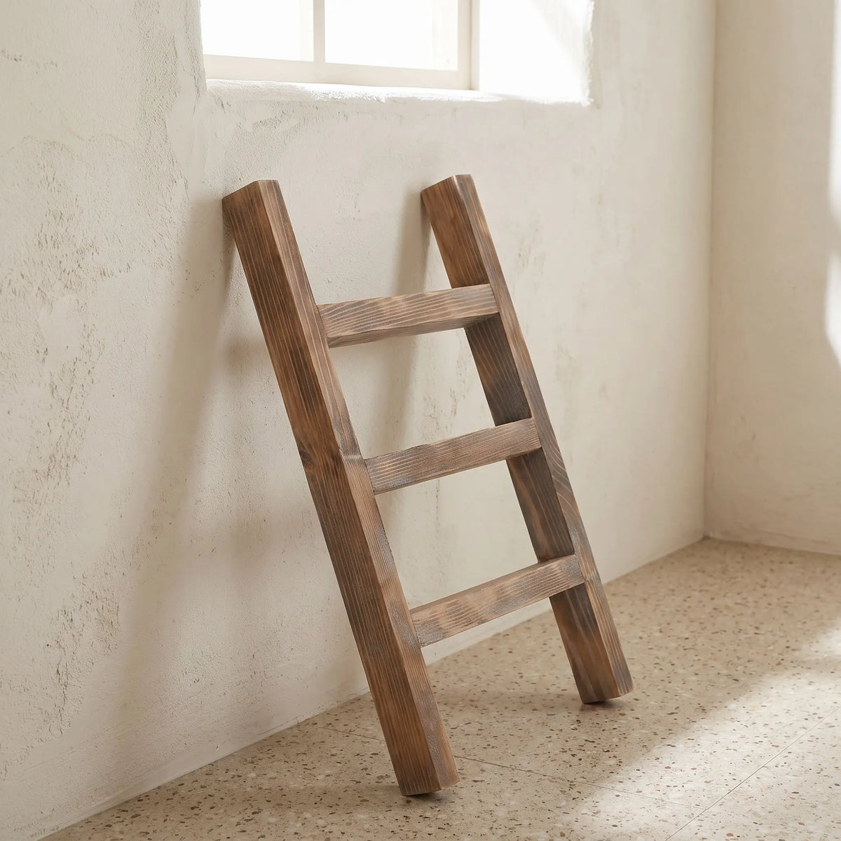 Wooden Towel Ladder Rack, Rustic Countertop Tea Towel Holder, Compact Bathroom or Kitchen Storage, 35 × 23.8 × 3.3 cm, Brown or Black - product view 3