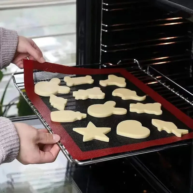 Reusable Silicone Baking Mat, Non-Stick 30 x 40 cm Sheet for Oven, Grill and Microwave Baking, 1pc - product view 3