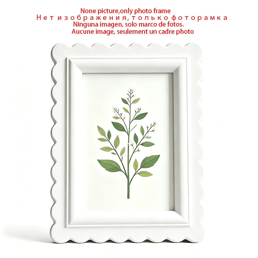 Wave-Edge Plastic Picture Frame, 15 x 20 cm Frame for 10 x 15 cm Photos, Beige or White Desktop Décor - product view 2