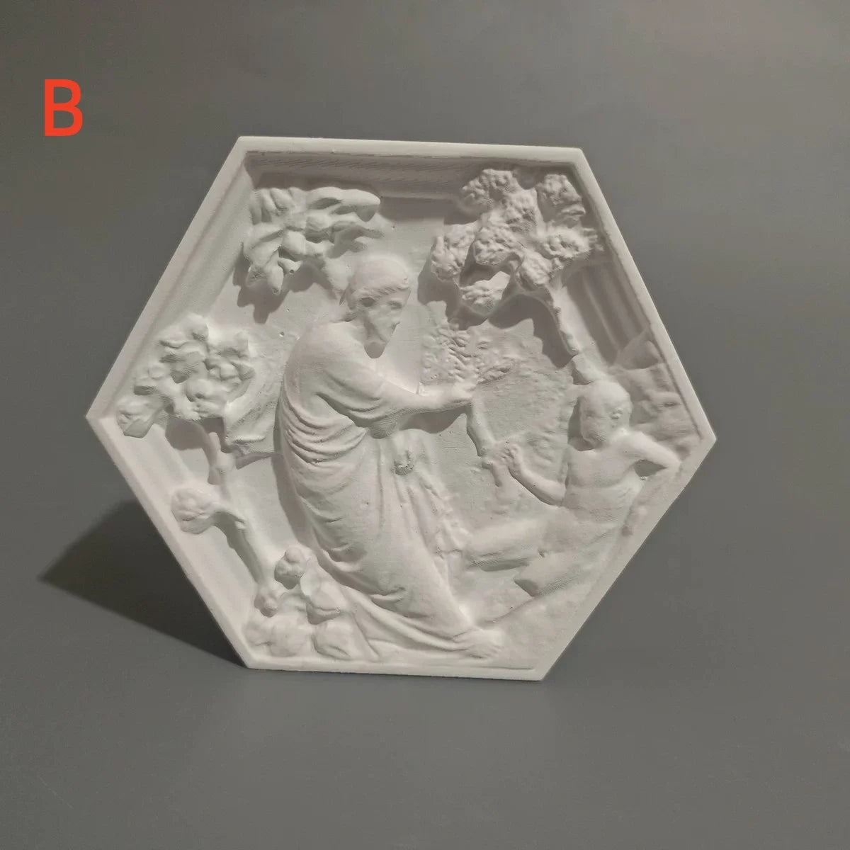 wall sculpture - product view 3